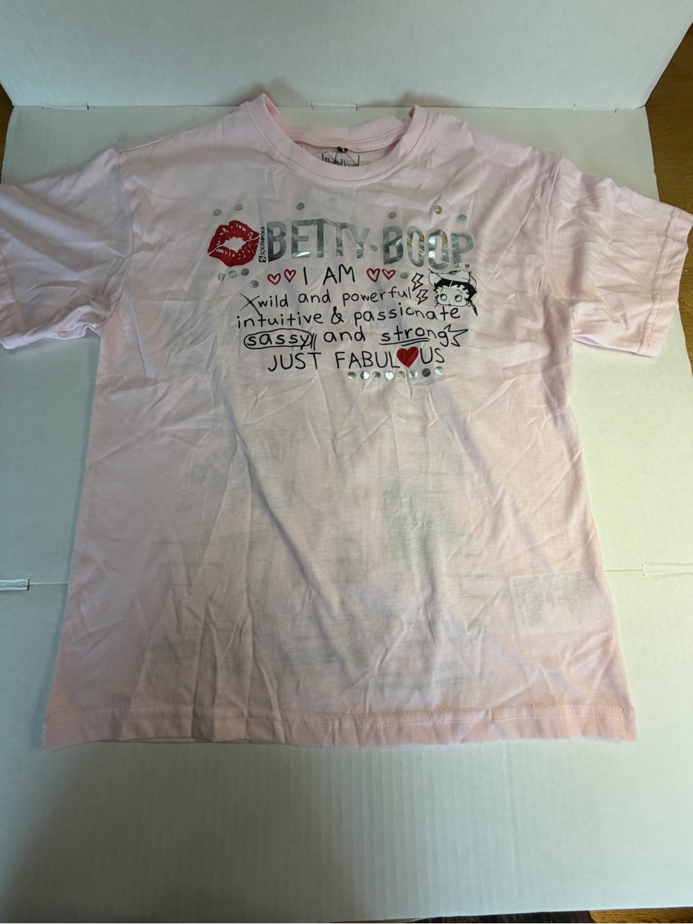 Betty Boop Light Pink Short Sleeve Tee with Graphic Accents Size Small